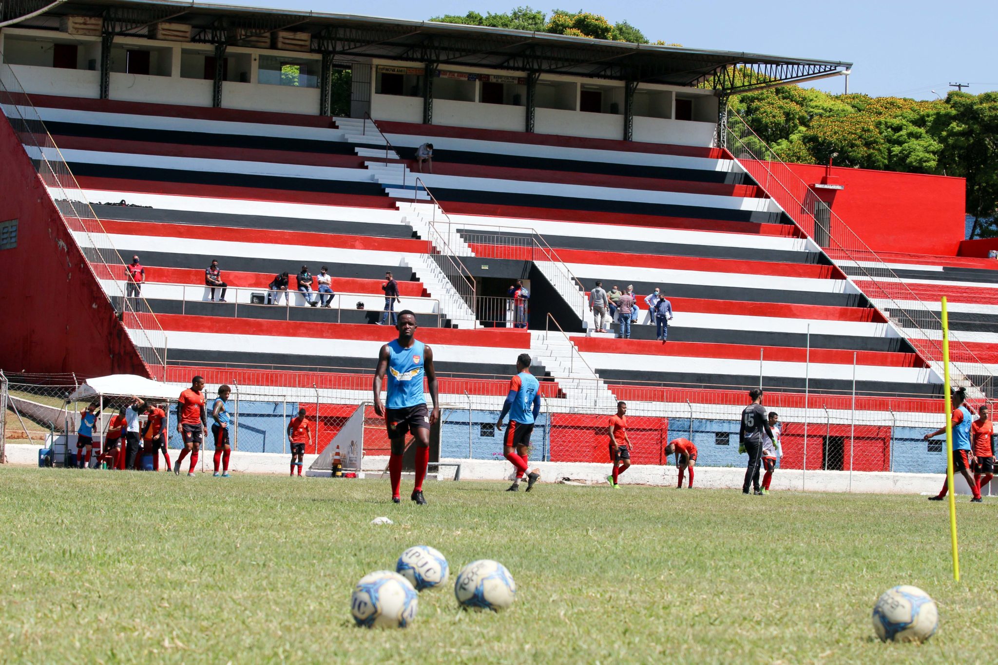 Escola Futebol Independente Saojoseense
