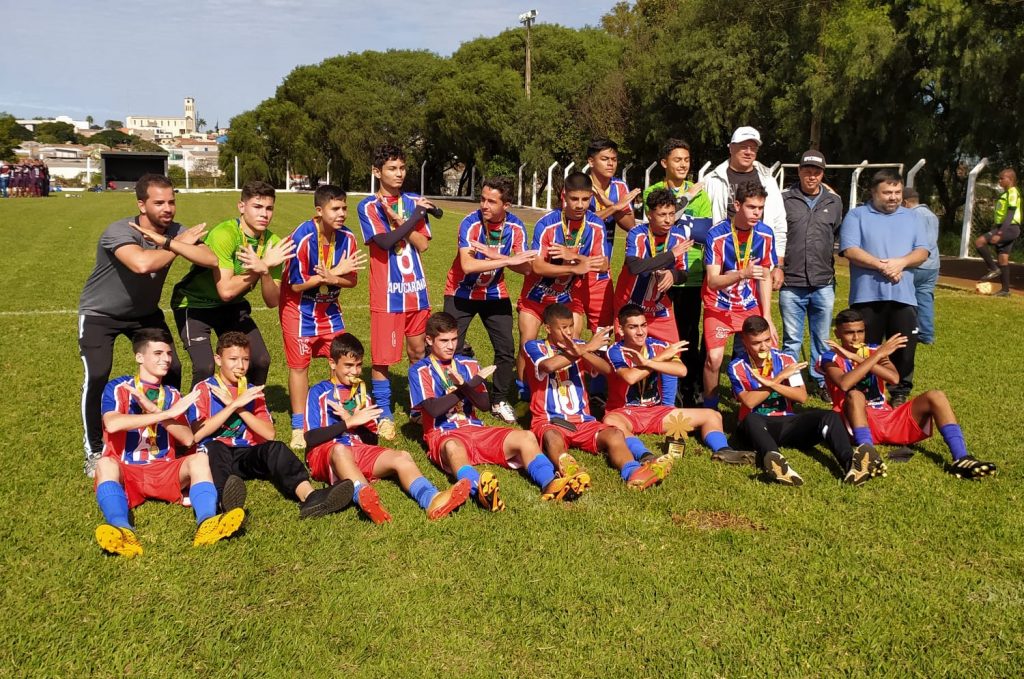 Fase final: Paraná Bom de Bola reúne atletas de 32 municípios em