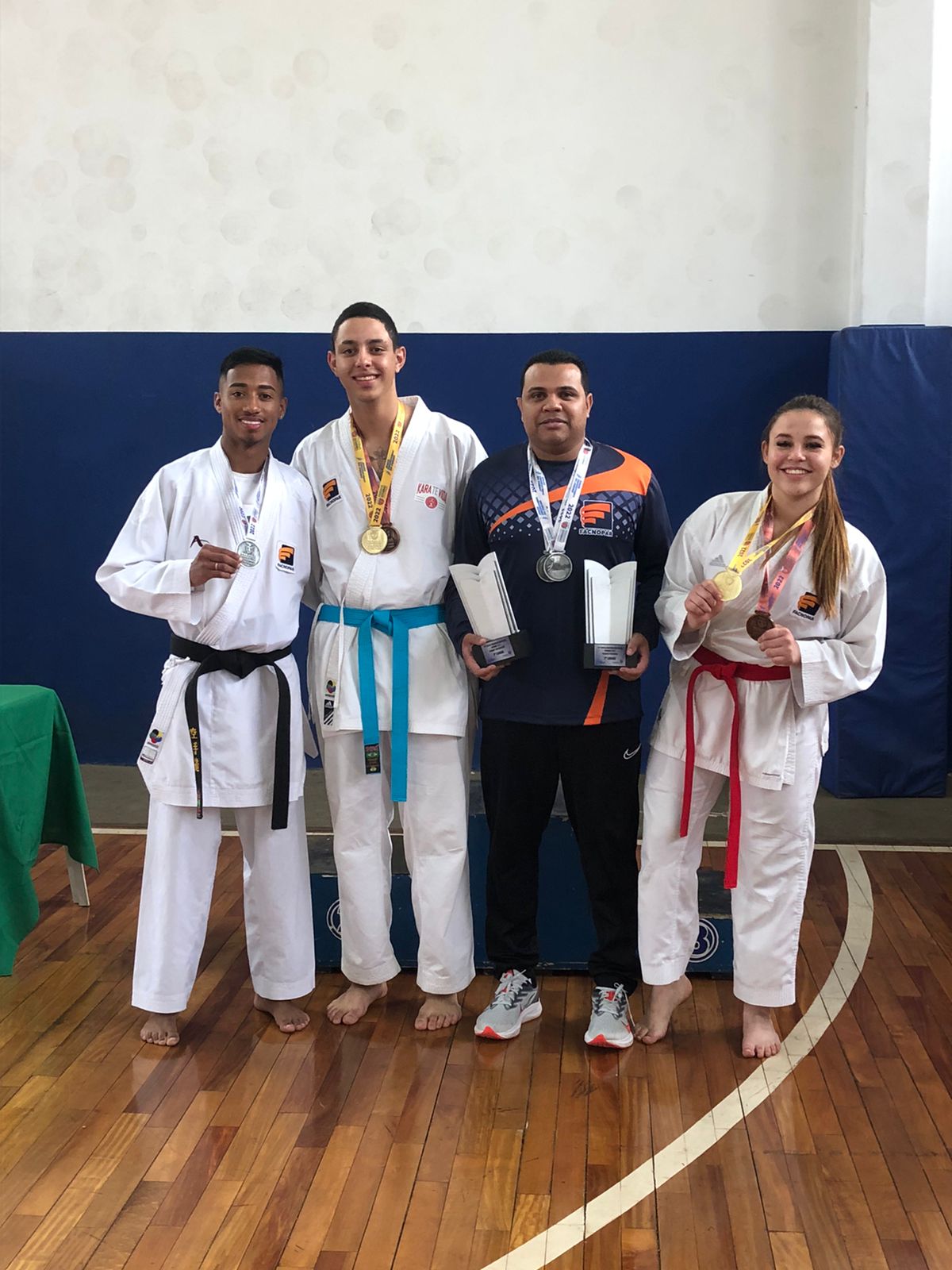 Aluna da UFPR conquista campeonato nacional de Xadrez