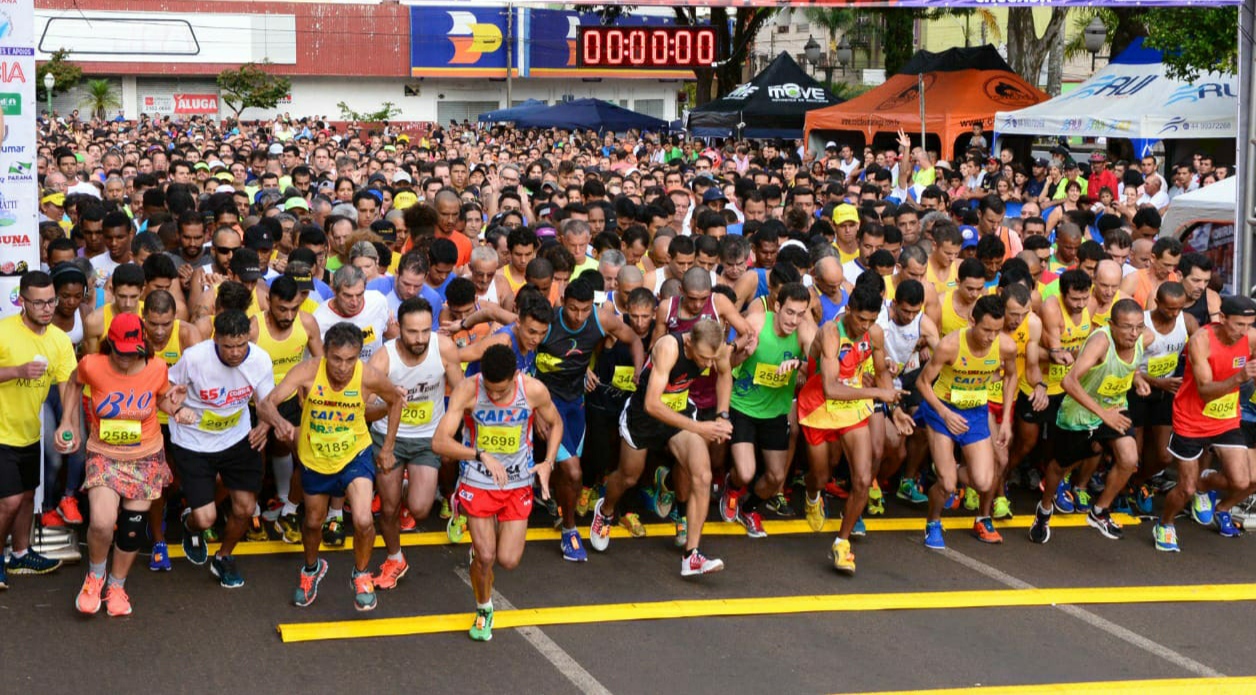 Corrida sobre rodas em COQUINHOS