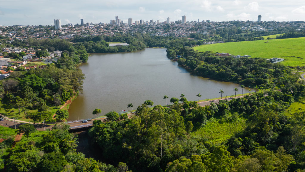 Sesc PR realiza programação ao Dia Mundial de Limpeza de Rios e Praias -  Jornal do Oeste