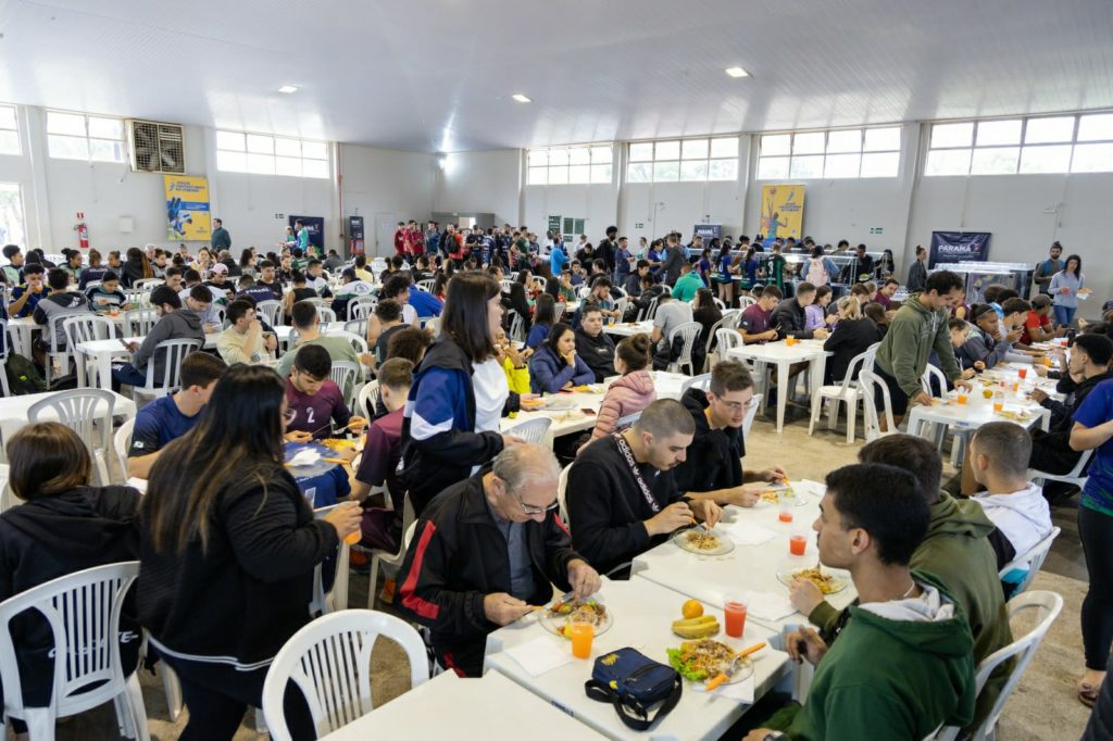 Paraná colocou 39,1 mil mulheres no mercado de trabalho desde o início do  ano