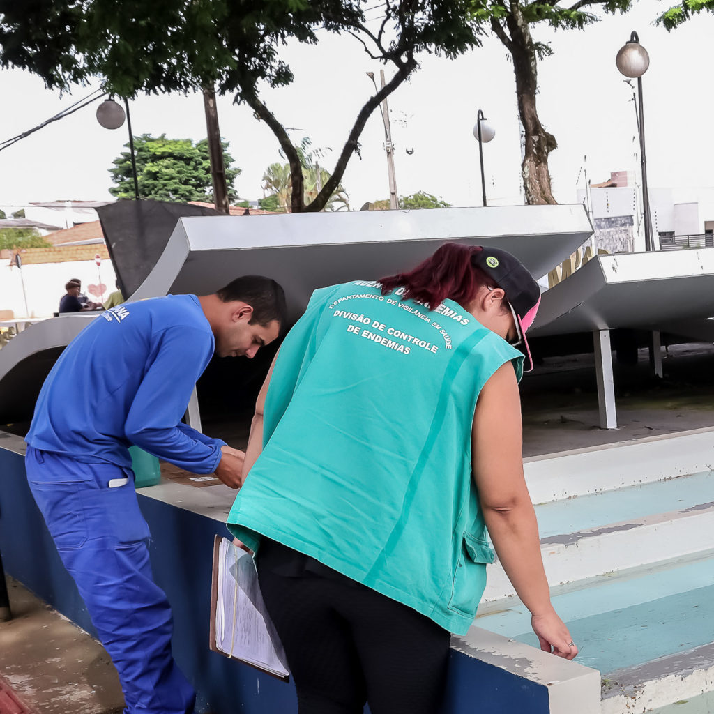 Ferrugem celebra Natal em família: Muito amor envolvido - Quem